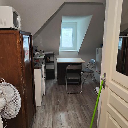 Luthin'S Home Страсбург Екстериор снимка