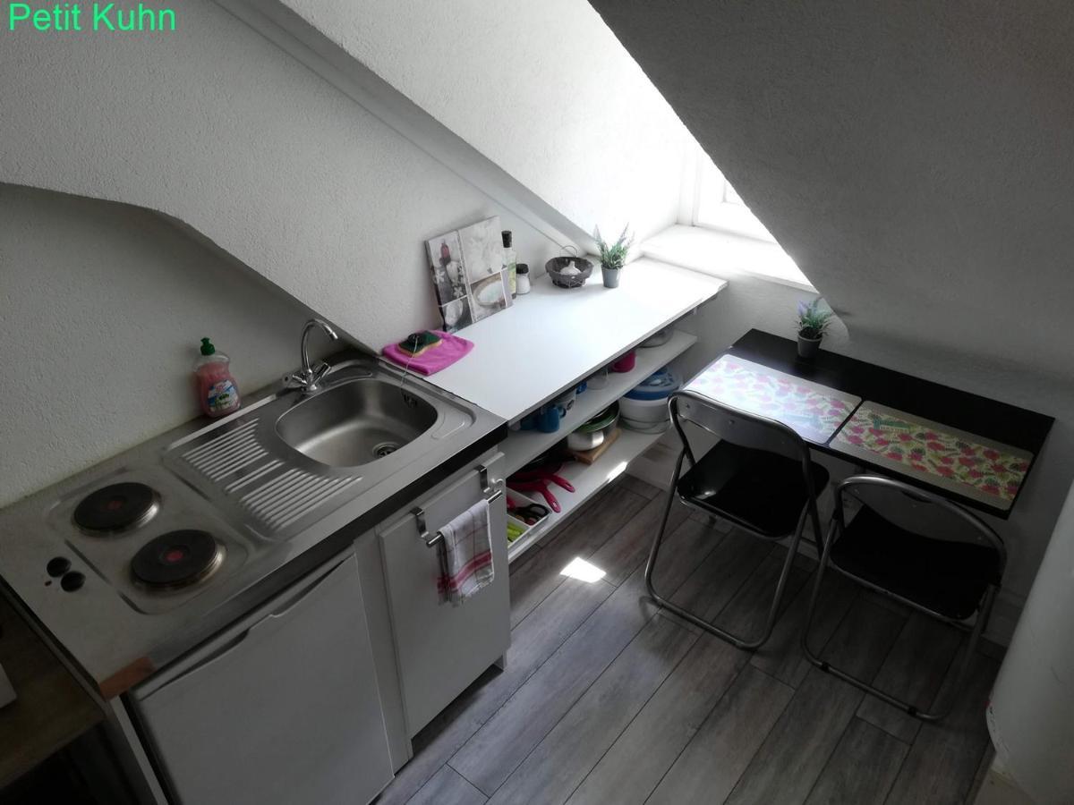 Luthin'S Home Страсбург Екстериор снимка