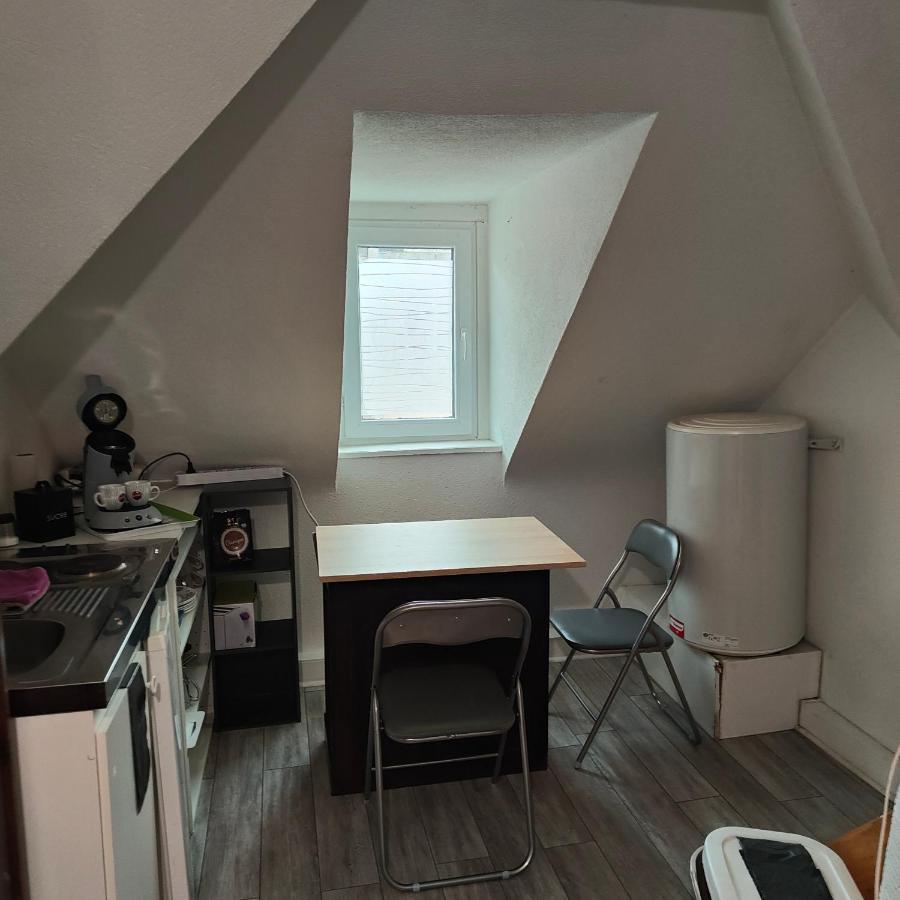 Luthin'S Home Страсбург Екстериор снимка